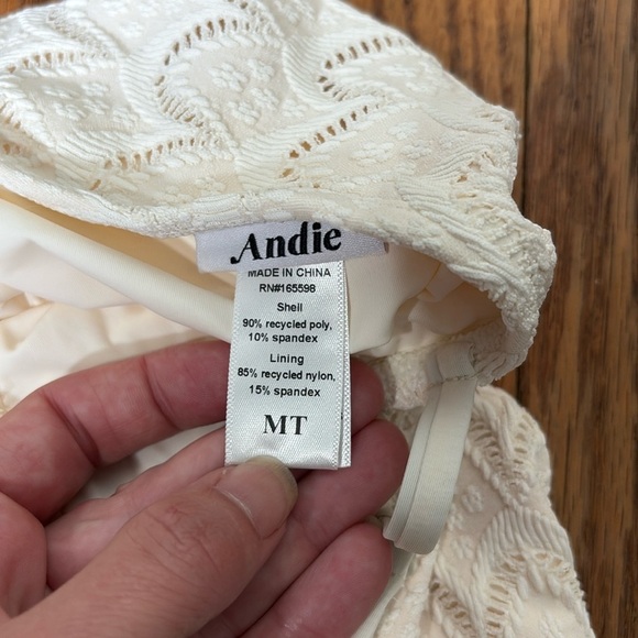 Andie The Amalfi One Piece Swimsuit Gardenia Cream size M tall long torso NWOT - Picture 7 of 8